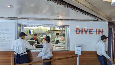Dive In Grill