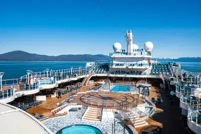 Royal Princess cruise ship pool deck