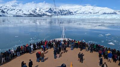 Glacier viewing in Alaska