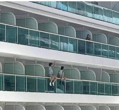 kids on railing