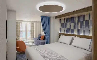 mardi-gras-suites-stateroom-desktop-hero.jpg
