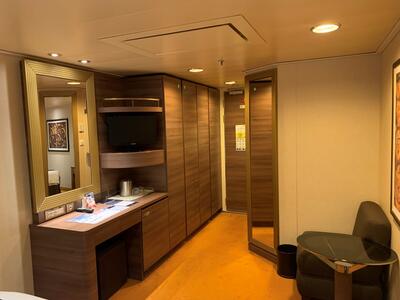 MSC Divina interior