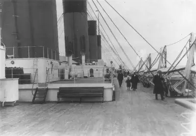 2nd class promenade titanic