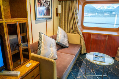 cruise ship cabin interior