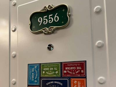 Door number 9556 and top of door magnets