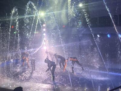 inTENse water show on Wonder of the Seas