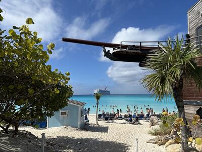 Half-Moon-Cay-Conquest