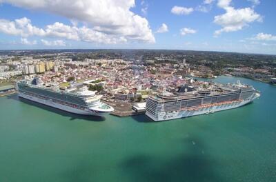 Guadeloupe port 