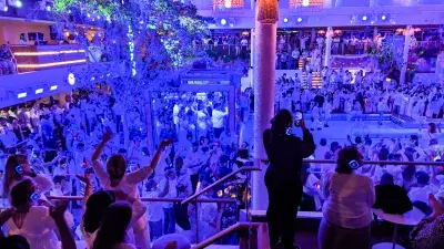 Dance party on Costa Toscana