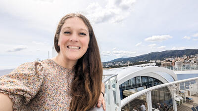 Jenna selfie on Costa Toscana ship