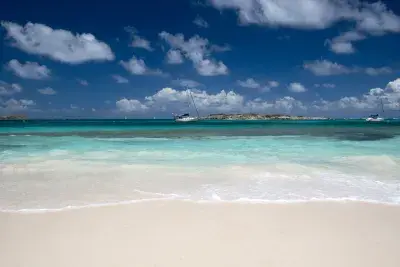 Orient-Bay-St-Maarten
