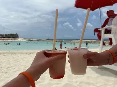 Celebrity-Cocktails-CocoCay