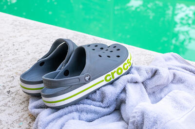 Crocs-3