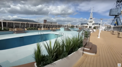 Villa-Vie-Lido-Deck