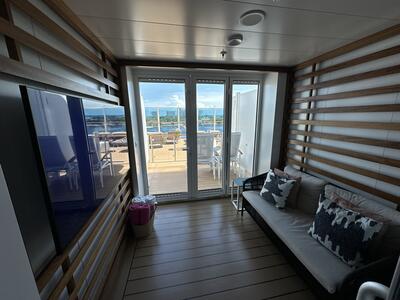 Cabana-Mini-Suite-Sun-Princess-3