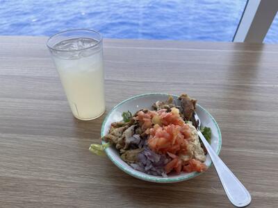 Greek bowl at the AquaDome Market