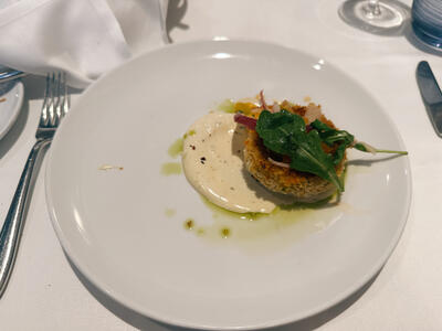 Crab-cake-Sun-Princess-main-dining