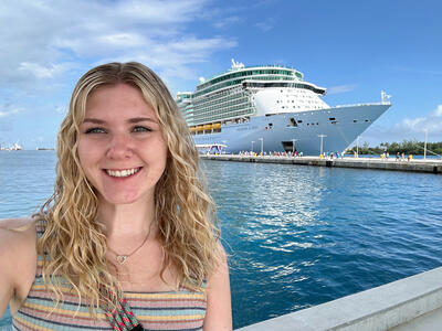 Elizabeth-Freedom-Docked-Nassau