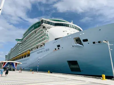 Freedom-Docked-Nassau