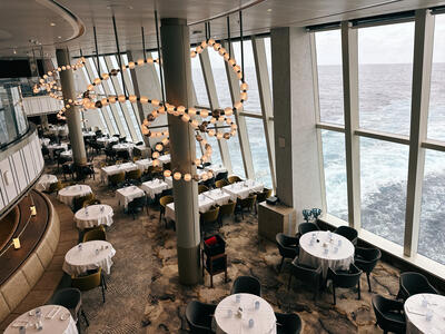 Sun-Princess-Main-Dining-Room-At-Sea