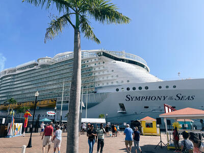 Symphony-Docked-St-Thomas