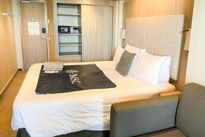 bed in MSC Seashore cruise cabin