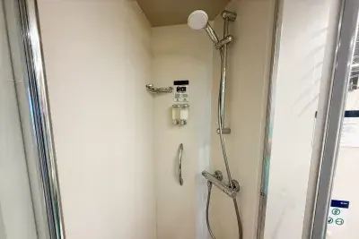shower on MSC Seashore