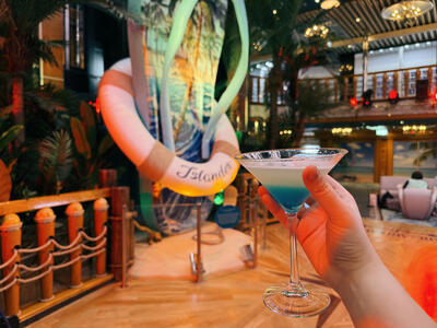 Marg-Flip-Flop-Atrium-Bar-Cocktail-Unlimited-Chill-Drink-Package