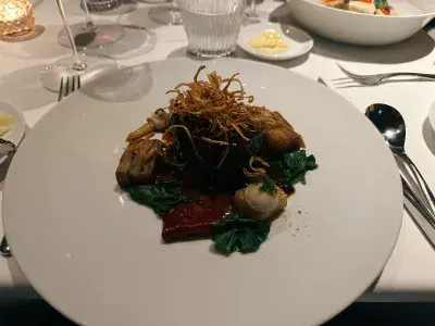 Black-Angus-Filet-Le-Voyage-Celebrity