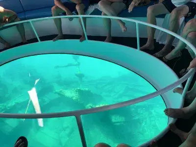Glass-Bottom-Boat-Grand-Cayman