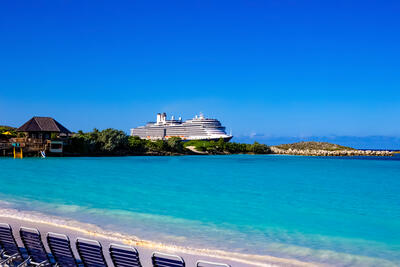 Half-Moon-Cay-Beach-HAL