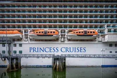 Majestic-Princess-Cruise-Ship-Docked
