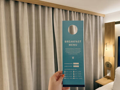 Icon-Central-Park-Balcony-Room-Service-3