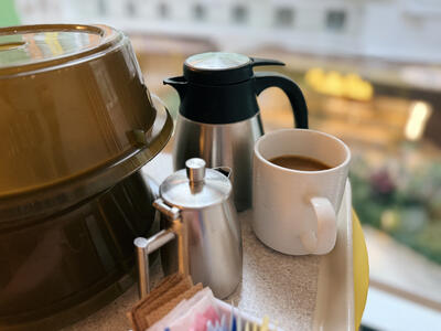 Icon-Central-Park-Balcony-Room-Service-6