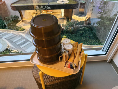 Icon-Central-Park-Balcony-Room-Service-9