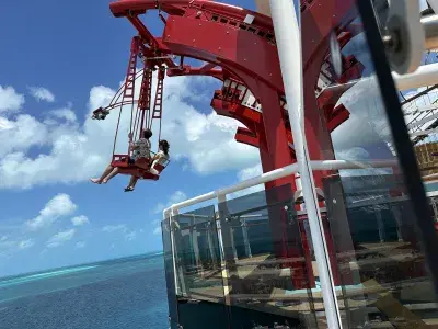MSC-World-America-Cliffhanger-Swin