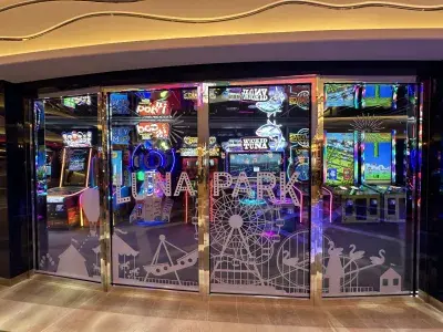 MSC-World-America-Luna-Park