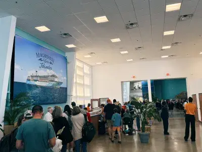 Marg-Islander-Embarkation-Tampa-FL-Suites