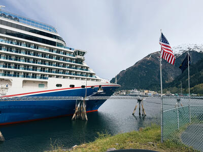Carnival-Luminosa-Docked-Juneau-Alaska