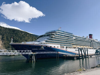 Carnival-Luminosa-Docked-Skagway-Alaska
