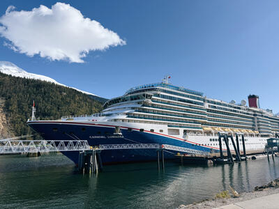 Carnival-Luminosa-Docked-Skagway-Alaska