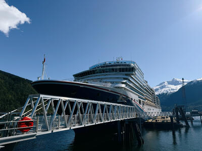 Carnival-Luminosa-Docked-Skagway-Alaska