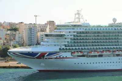 P&O-Ventura-Docked
