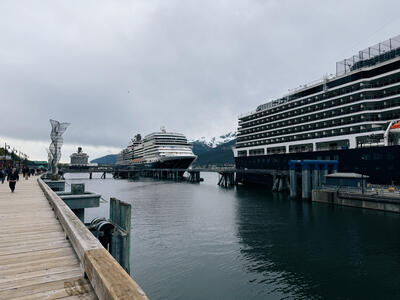Ships-Docked-Downtown-Juneau