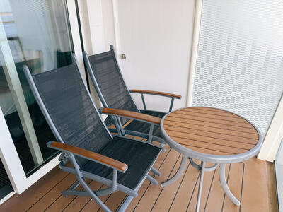 Balcony-Cabin-Celebrity-Eclipse-1200px-800px