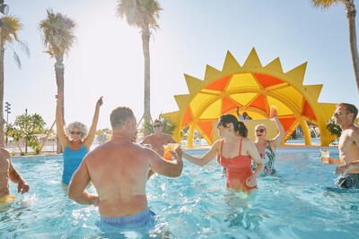 Calypso-Lagoon-Guests-Celebration-Key