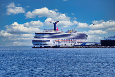 Carnival-Radiance-Docked-Long-Beach