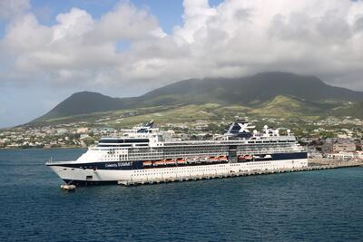 Celebrity-Summit-Docked