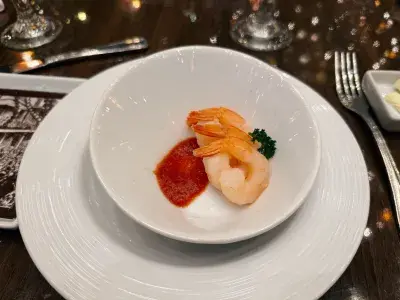 Shrimp-Cocktail-Carnival-Dining-Room