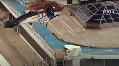 Trainwreck-Poop-Cruise-Credit-Netflix-4